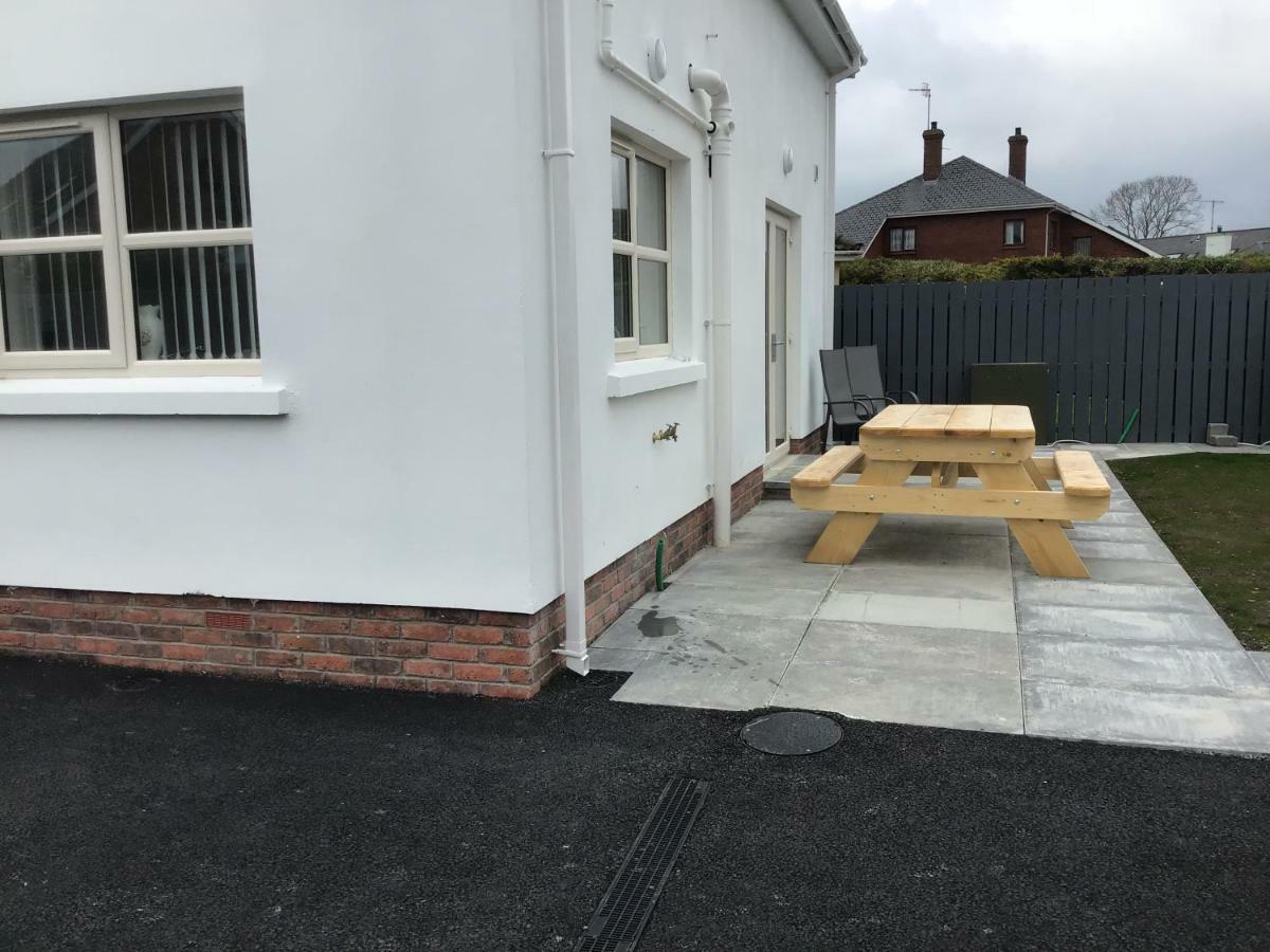 Slievenagarragh. A House In The Garden Villa Hilltown Esterno foto